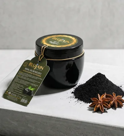 Activated Charcoal Whitening